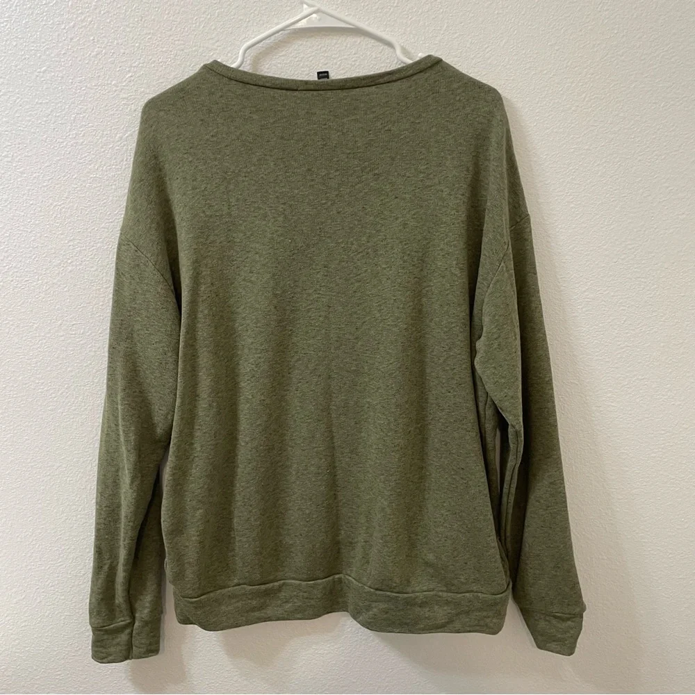 **DONATED** Topshop sweater olive green size 8 - Picture 3 of 3